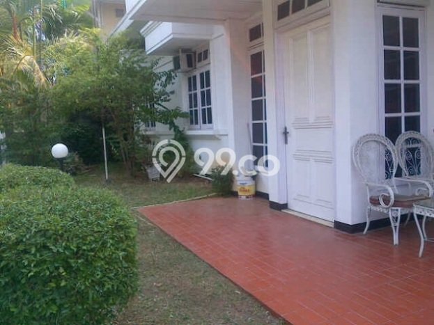 DIJUAL CEPAT! Rumah Modern di Cibubur, Jakarta Timur, Luas 360m² LB 225m² Bisa Nego! DIJUAL CEPAT! Rumah Modern di Cibubur, Jakarta Timur, Luas 360m² LB 225m² Bisa Nego!