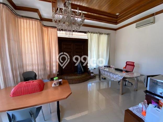 Rumah Elit Modern Tanpa Renovasi di Pantai Indah Kapuk Jakarta Utara Rumah Elit Modern Tanpa Renovasi di Pantai Indah Kapuk Jakarta Utara