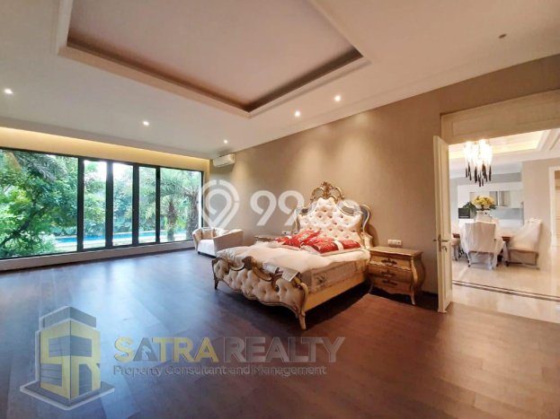 For Sale! Premium House LT 1487m2 Desain Elegan di Kemang For Sale! Premium House LT 1487m2 Desain Elegan di Kemang