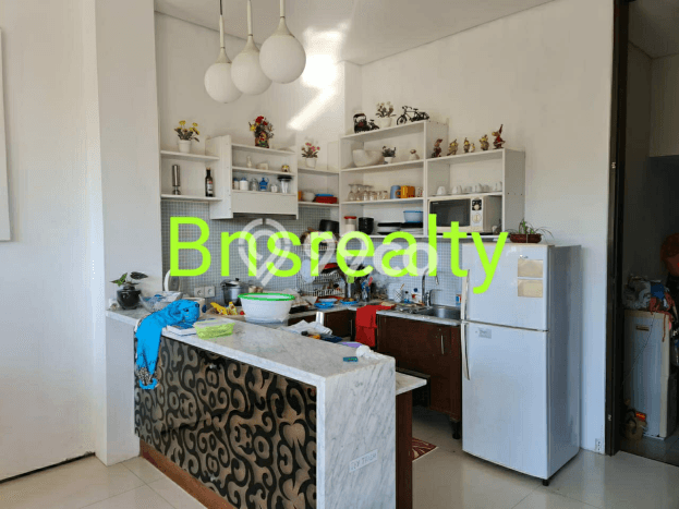 SPECIAL PRICE! Rumah Strategis di Balangan, Luas 200m2m² Bangunan 180m2m² SPECIAL PRICE! Rumah Strategis di Balangan, Luas 200m2m² Bangunan 180m2m²