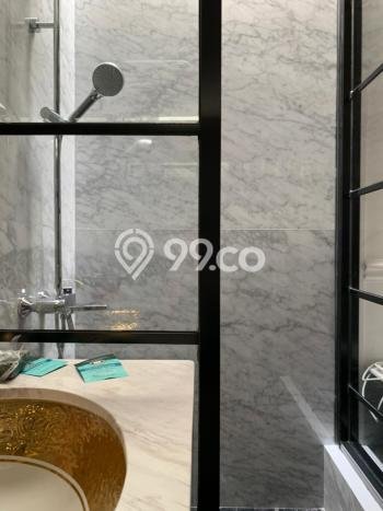 Jual Rumah Luas Elegan Dengan View Cantik di Alam Sutera, Tangerang Jual Rumah Luas Elegan Dengan View Cantik di Alam Sutera, Tangerang