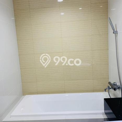 Ready to Use! Luxury House LT 162m2 Desain Elegan di Gading Serpong Ready to Use! Luxury House LT 162m2 Desain Elegan di Gading Serpong