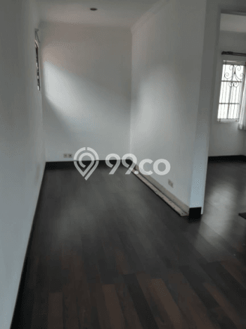 Rumah di Bintaro, Tangerang Selatan, LT 135m² LB 117m² Rumah di Bintaro, Tangerang Selatan, LT 135m² LB 117m²