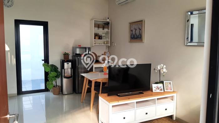 Rumah Strategis Minimalis Lb 100m2 di Pasar Minggu, Jakarta Selatan Rumah Strategis Minimalis Lb 100m2 di Pasar Minggu, Jakarta Selatan