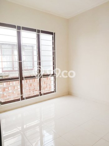 Jual Rumah Luas Elegan Dengan View Cantik di Bintaro, Tangerang Selatan Jual Rumah Luas Elegan Dengan View Cantik di Bintaro, Tangerang Selatan