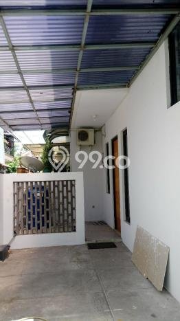 Disewakan Cepat Rumah Kondisi Bagus di Kawasan Tebet, Jakarta Selatan Disewakan Cepat Rumah Kondisi Bagus di Kawasan Tebet, Jakarta Selatan