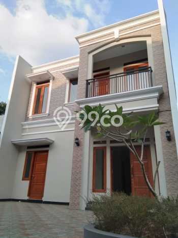 Rumah Strategis Minimalis Lb 160m2 di Jagakarsa, Jakarta Selatan Rumah Strategis Minimalis Lb 160m2 di Jagakarsa, Jakarta Selatan