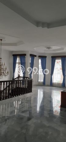 Hunian Mewah Dijual LT 240m2 di Kelapa Gading, Jakarta Utara Hunian Mewah Dijual LT 240m2 di Kelapa Gading, Jakarta Utara