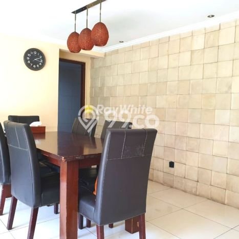 Hunian Eksklusif Dijual LT 225m2 di Pesanggrahan, Jakarta Selatan Hunian Eksklusif Dijual LT 225m2 di Pesanggrahan, Jakarta Selatan