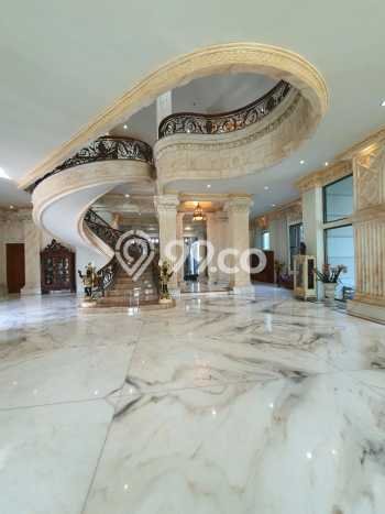 Dijual Rumah Mewah Elegan Dengan View Eksklusif di Sentul City, Bogor Dijual Rumah Mewah Elegan Dengan View Eksklusif di Sentul City, Bogor