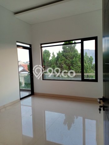 Kesempatan Memiliki Properti di Pusat Kota Mekar Wangi, Bandung - 4 Kamar Tidur Kesempatan Memiliki Properti di Pusat Kota Mekar Wangi, Bandung - 4 Kamar Tidur