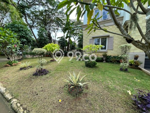 Dijual Rumah Luas Elegan Dengan View Cantik di Lippo Karawaci, Tangerang Dijual Rumah Luas Elegan Dengan View Cantik di Lippo Karawaci, Tangerang