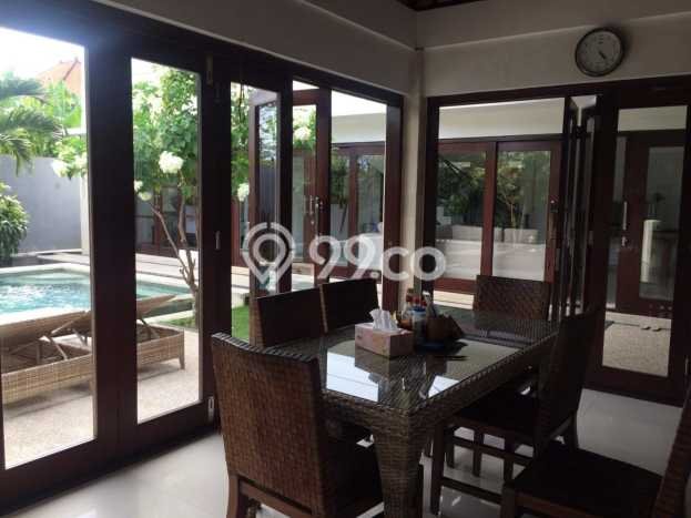 Ready to Use! Luxury House LT 327m2 Desain Modern di Umalas Ready to Use! Luxury House LT 327m2 Desain Modern di Umalas