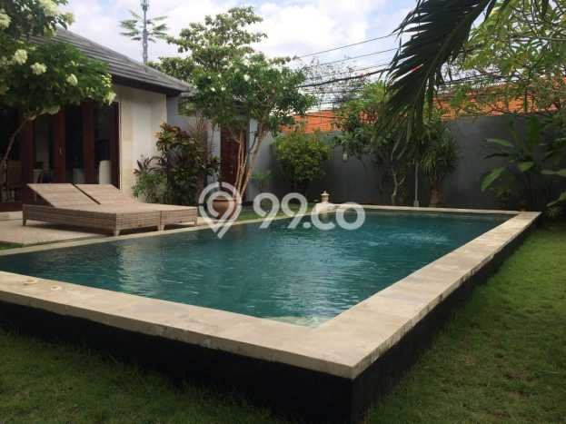 Ready to Use! Luxury House LT 327m2 Desain Modern di Umalas Ready to Use! Luxury House LT 327m2 Desain Modern di Umalas