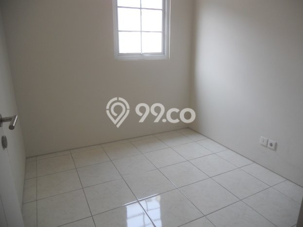 RARE UNIT! Rumah di BSD, 4 KT, View Kota, LT 32m² Bangunan 90m² RARE UNIT! Rumah di BSD, 4 KT, View Kota, LT 32m² Bangunan 90m²