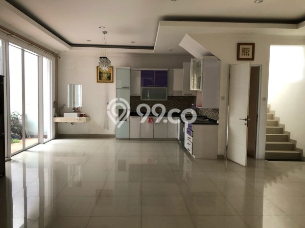 Rumah Elit LB 300m2 Siap Huni Desain Elegan di Citra Grand, Jakarta Timur Rumah Elit LB 300m2 Siap Huni Desain Elegan di Citra Grand, Jakarta Timur