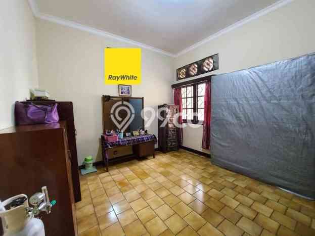 INVESTASI TEPAT! Rumah di Pejaten, LT 325m² Bangunan 175m² INVESTASI TEPAT! Rumah di Pejaten, LT 325m² Bangunan 175m²