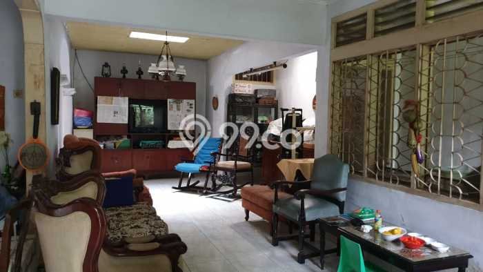 Siap Huni Hunian Elit 6 Kamar di Mampang Prapatan Dekat ke Mana Pun Siap Huni Hunian Elit 6 Kamar di Mampang Prapatan Dekat ke Mana Pun