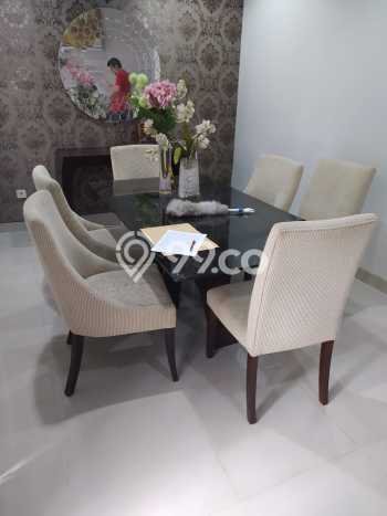 Siap Huni Rumah Minimalis & Modern LB 150m2 di Green Lake City Siap Huni Rumah Minimalis & Modern LB 150m2 di Green Lake City