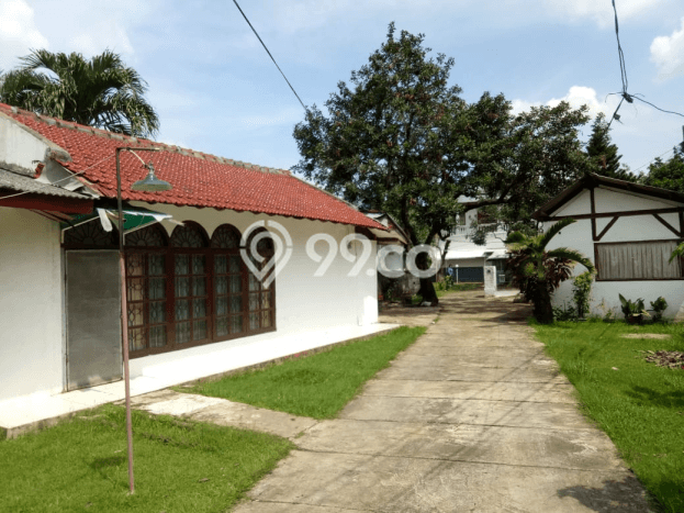 Rumah Strategis 5 KT Luas Tanah 1300m² di Menteng Dalam, Jakarta Selatan Rumah Strategis 5 KT Luas Tanah 1300m² di Menteng Dalam, Jakarta Selatan