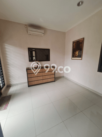 PROPERTI UNGGULAN! Rumah di Green Lake City, 4 KT, Lingkungan Premium, LT 200m² Bangunan 380m² PROPERTI UNGGULAN! Rumah di Green Lake City, 4 KT, Lingkungan Premium, LT 200m² Bangunan 380m²