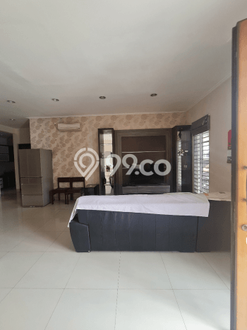 PROPERTI UNGGULAN! Rumah di Green Lake City, 4 KT, Lingkungan Premium, LT 200m² Bangunan 380m² PROPERTI UNGGULAN! Rumah di Green Lake City, 4 KT, Lingkungan Premium, LT 200m² Bangunan 380m²