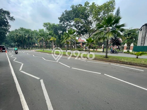 Dijual Rumah Mewah Elegan Dengan View Eksklusif di Lippo Karawaci, Tangerang Dijual Rumah Mewah Elegan Dengan View Eksklusif di Lippo Karawaci, Tangerang