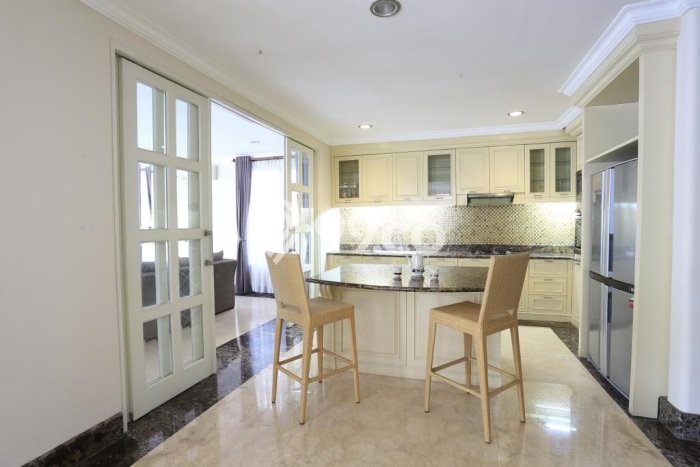 Dijual Rumah Mewah Elegan Dengan View Eksklusif di Lippo Karawaci, Tangerang Dijual Rumah Mewah Elegan Dengan View Eksklusif di Lippo Karawaci, Tangerang