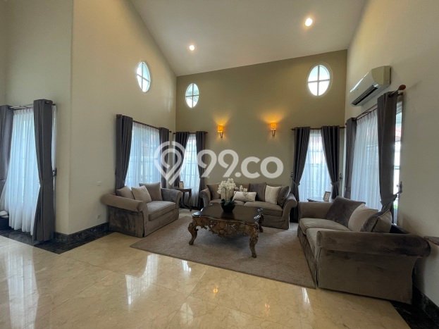 Dijual Rumah Mewah Elegan Dengan View Eksklusif di Lippo Karawaci, Tangerang Dijual Rumah Mewah Elegan Dengan View Eksklusif di Lippo Karawaci, Tangerang