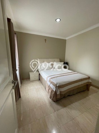 Dijual Rumah Mewah Elegan Dengan View Eksklusif di Lippo Karawaci, Tangerang Dijual Rumah Mewah Elegan Dengan View Eksklusif di Lippo Karawaci, Tangerang