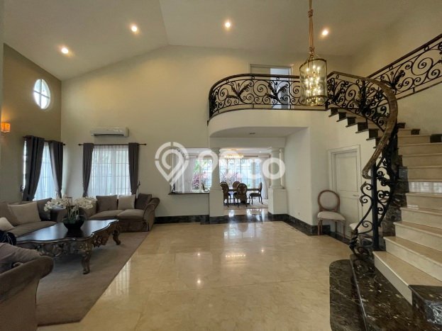 Dijual Rumah Mewah Elegan Dengan View Eksklusif di Lippo Karawaci, Tangerang Dijual Rumah Mewah Elegan Dengan View Eksklusif di Lippo Karawaci, Tangerang