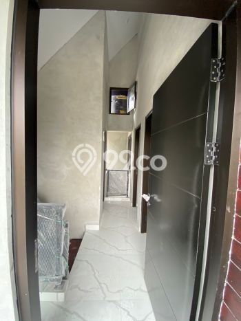 Rumah LT 82m² / LB 82m² Dekat Kampus di Kutisari, Surabaya Rumah LT 82m² / LB 82m² Dekat Kampus di Kutisari, Surabaya