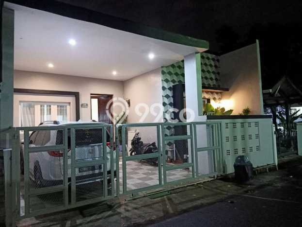 INVESTASI TEPAT! Rumah di Kiaracondong, LT 120m2m² LB 90m2m² INVESTASI TEPAT! Rumah di Kiaracondong, LT 120m2m² LB 90m2m²