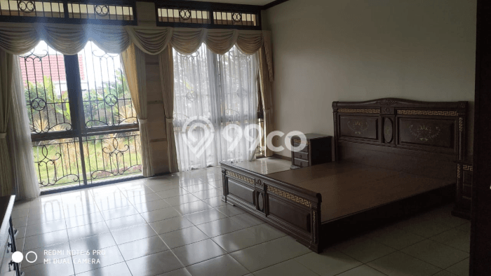 LOKASI PREMIUM! Rumah Strategis area , LT 1547m2m² Bangunan 750m2m² LOKASI PREMIUM! Rumah Strategis area , LT 1547m2m² Bangunan 750m2m²
