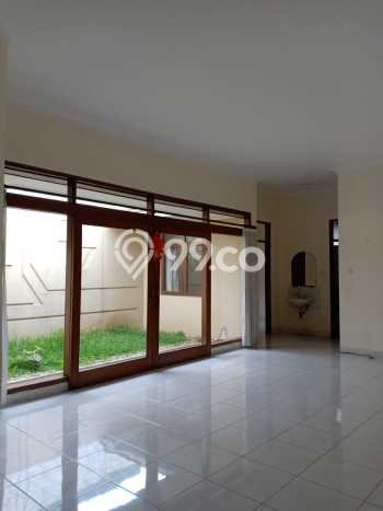 LISTING BARU! Rumah Premium di Mekar Wangi, Luas 240m² Bangunan 200m² LISTING BARU! Rumah Premium di Mekar Wangi, Luas 240m² Bangunan 200m²