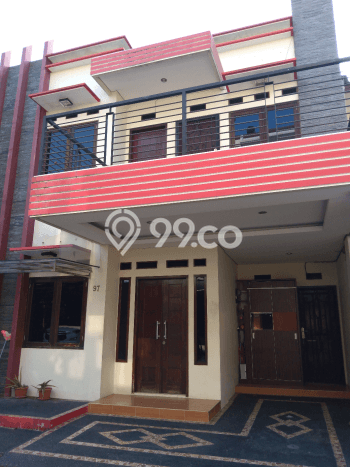 Jual Rumah Strategis Bagus Punya 3 KT di Kelapa Gading Jakarta Utara SHM Jual Rumah Strategis Bagus Punya 3 KT di Kelapa Gading Jakarta Utara SHM