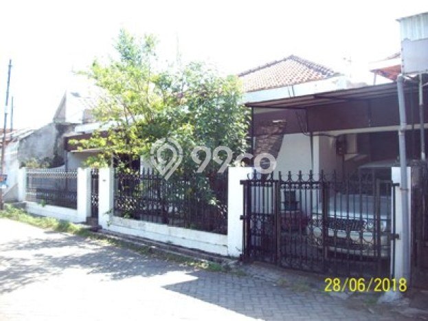 Rumah lokasi Sukolilo, Surabaya, LT 265m2m² Bangunan 180m2m² Rumah lokasi Sukolilo, Surabaya, LT 265m2m² Bangunan 180m2m²