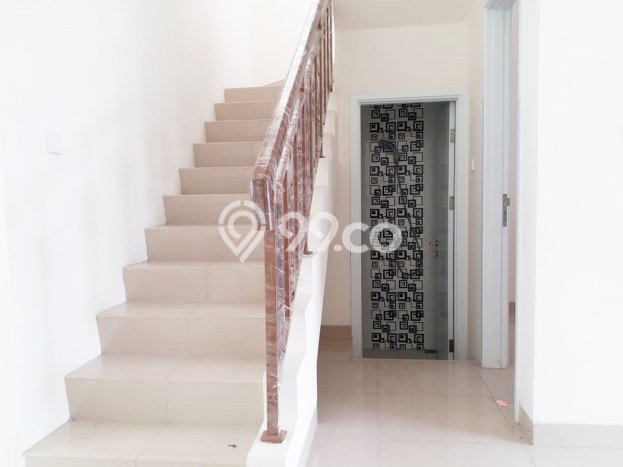 BEST PRICE! Rumah Berkualitas di Cakung, LT 102m² LB 76m² BEST PRICE! Rumah Berkualitas di Cakung, LT 102m² LB 76m²