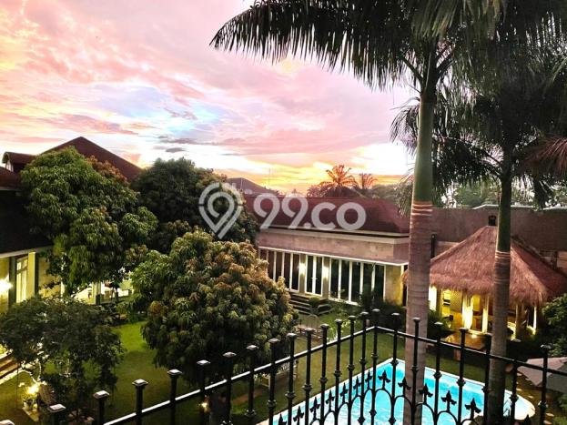 Rumah Luxury Modern Siap Huni di BSD City Tangerang Rumah Luxury Modern Siap Huni di BSD City Tangerang