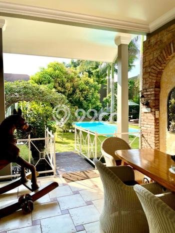 Rumah Luxury Modern Siap Huni di BSD City Tangerang Rumah Luxury Modern Siap Huni di BSD City Tangerang