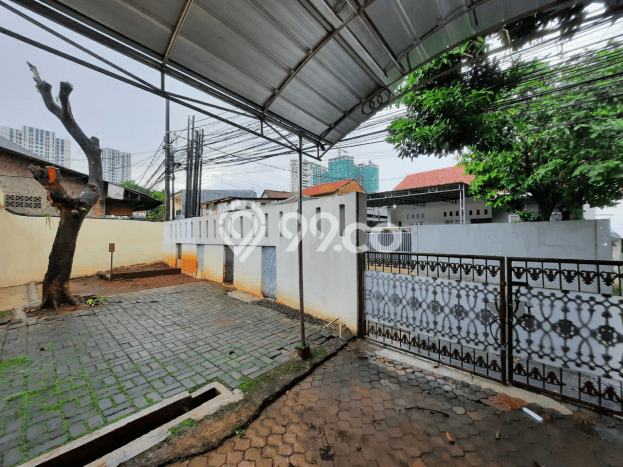 For Sale! Premium House LT 289m2 Desain Modern di Kebagusan For Sale! Premium House LT 289m2 Desain Modern di Kebagusan