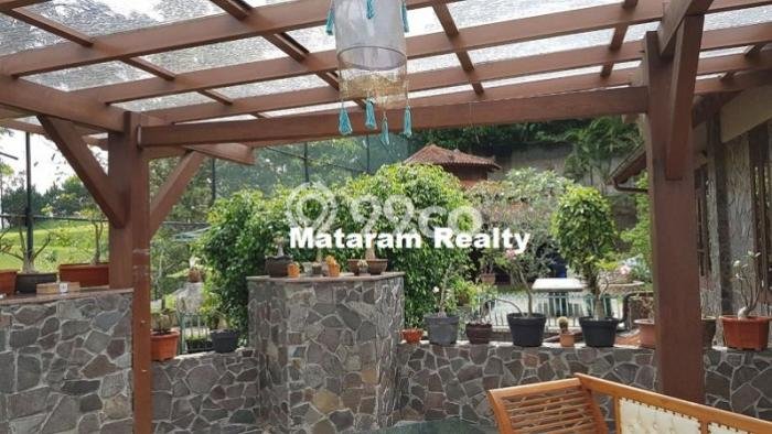For Sale! Luxury House LT 700m2 Desain Modern di Dago For Sale! Luxury House LT 700m2 Desain Modern di Dago