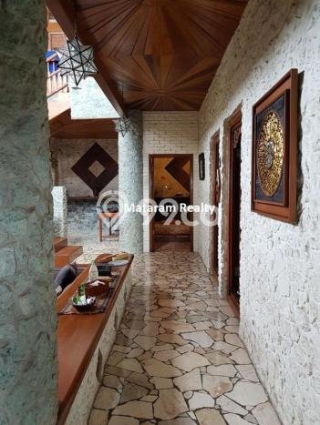 For Sale! Luxury House LT 700m2 Desain Modern di Dago For Sale! Luxury House LT 700m2 Desain Modern di Dago
