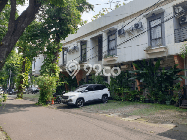 Rumah Idaman LT 935m² Akses Mudah di Kebayoran Baru, Jakarta Selatan Rumah Idaman LT 935m² Akses Mudah di Kebayoran Baru, Jakarta Selatan