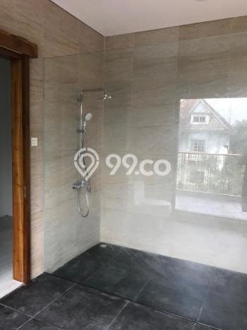 Jual Rumah Luas Elegan Dengan View Eksklusif di Sentul City, Bogor Jual Rumah Luas Elegan Dengan View Eksklusif di Sentul City, Bogor