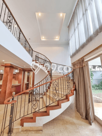 Rumah Luxury Modern Siap Huni di Ampera Jakarta Selatan Rumah Luxury Modern Siap Huni di Ampera Jakarta Selatan