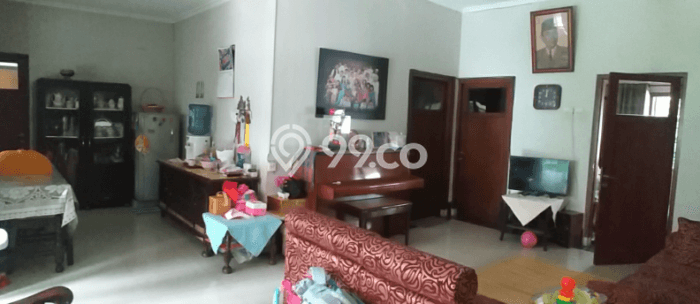 Rumah 6 KT 3 KM LT 352m², LB 250m² di Dago, Bandung Rumah 6 KT 3 KM LT 352m², LB 250m² di Dago, Bandung
