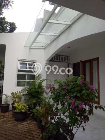 Rumah Luxury Modern Tanpa Renovasi di Sektor 5-Bintaro Jakarta Selatan Rumah Luxury Modern Tanpa Renovasi di Sektor 5-Bintaro Jakarta Selatan