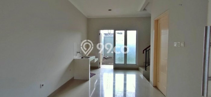 PROPERTI PILIHAN! Rumah Nyaman di Gading Serpong, LT 102m² Bangunan 65m² PROPERTI PILIHAN! Rumah Nyaman di Gading Serpong, LT 102m² Bangunan 65m²