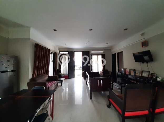 For Sale! Luxury House LT 336m2 Desain Elegan di Bandung Kota For Sale! Luxury House LT 336m2 Desain Elegan di Bandung Kota